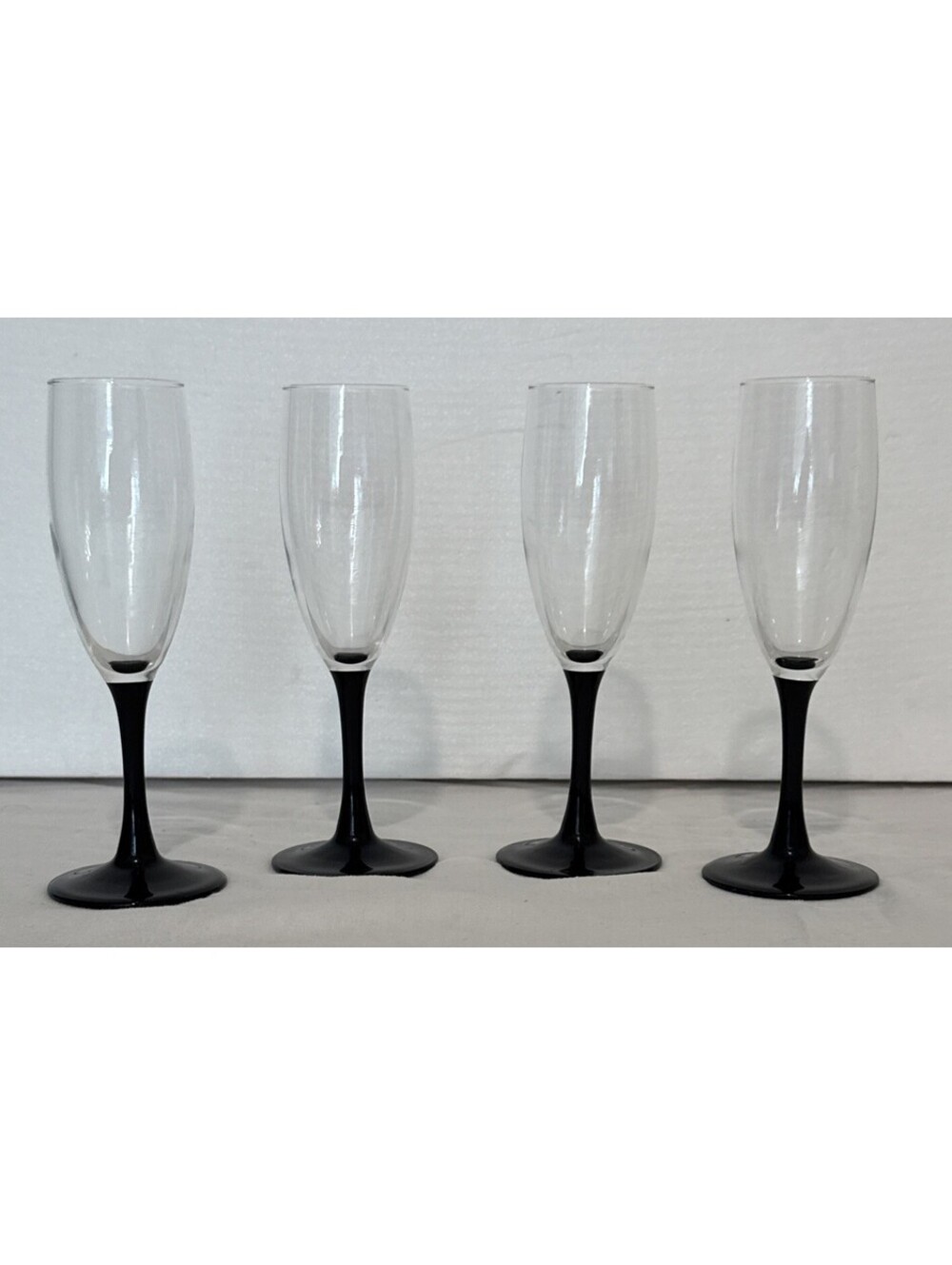 Modern Gothic Vintage Black Stem Luminarc Champagne Glasses Wine Flutes Set Of 4